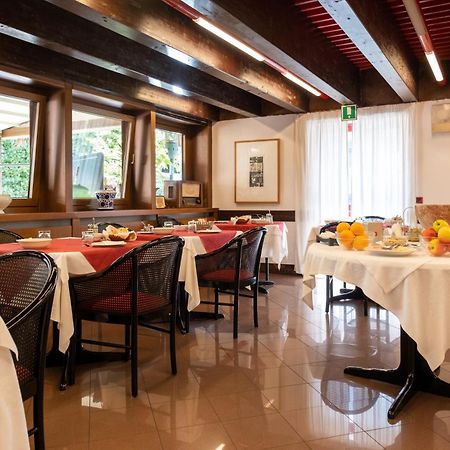 Hotel San Giorgio Ούντινε Εξωτερικό φωτογραφία